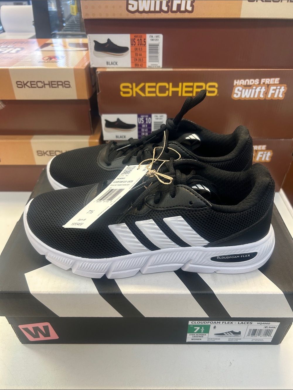 adidas Black and White Cloudfoam Flex Athletic Shoes Women’s Size 7.5 Wide 0520